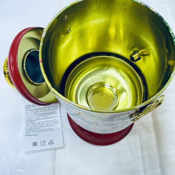 East European Empty Christmas Themed Candy Tin Samovar Collectible - Picture 5 of 7